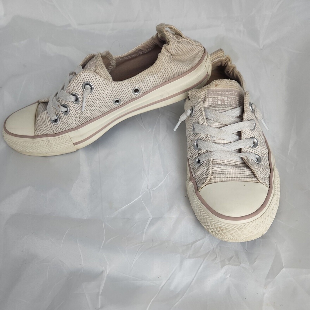 Converse Shoreline Striped Biege Women's Low Top Slip On Shoe/Sneaker Women Sz 7